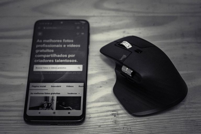 Точная настройка света на фотографии в смартфоне