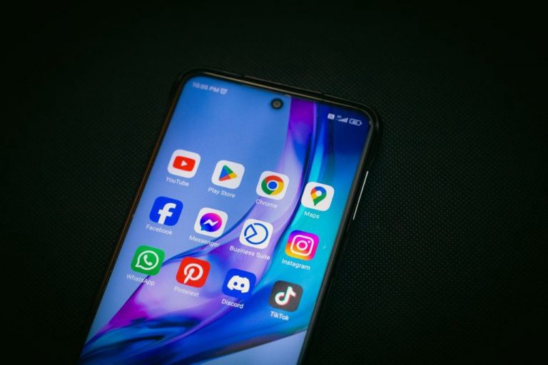 Облачное хранилище открыто на экране Android
