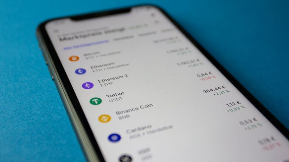 список рабочих материалов в облачном приложении смартфона